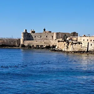 ortigia-lantico-dammuso.sicilyhotelsitaly.net/
